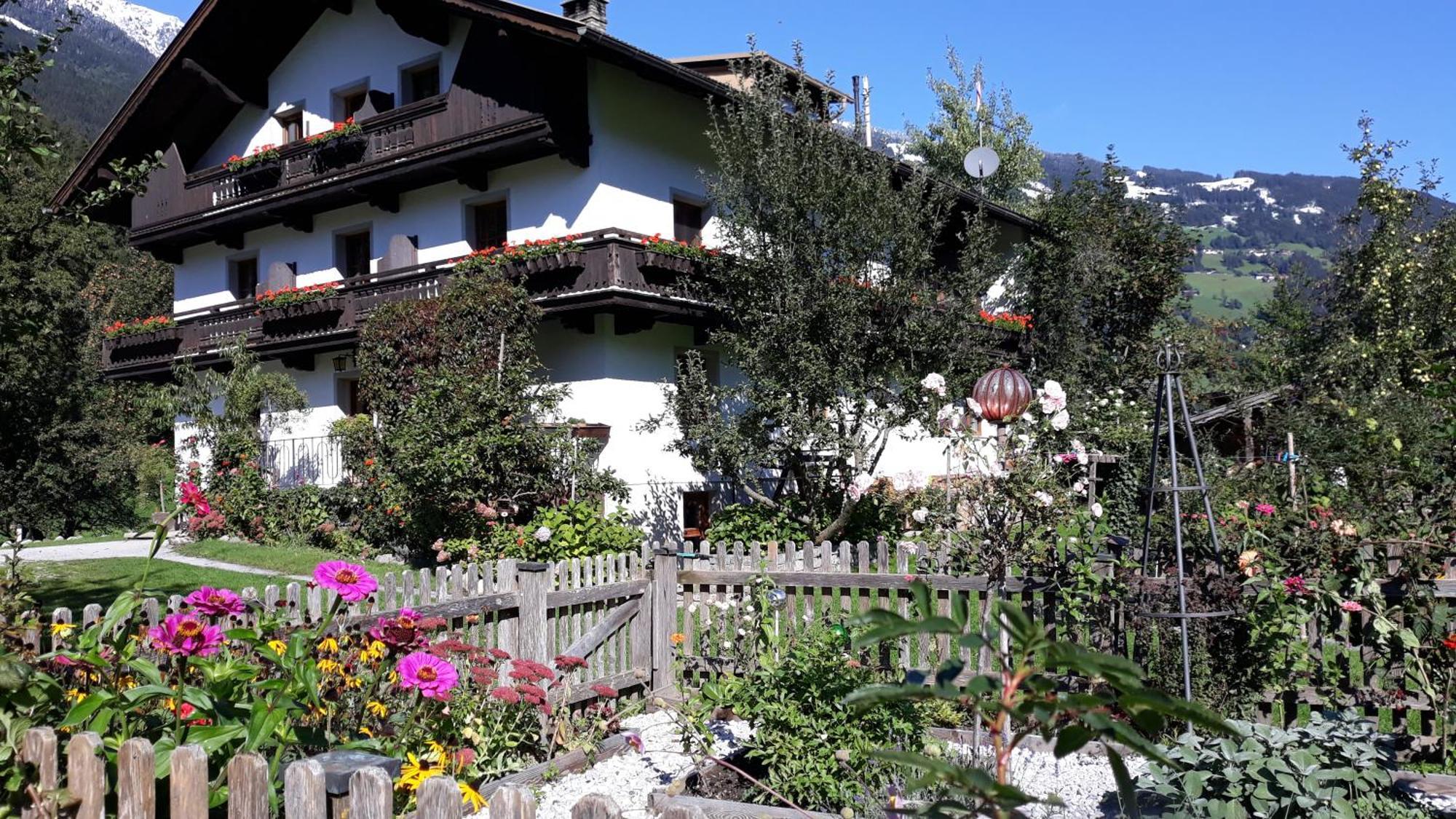 Gaestehaus Pfister Maria Hippach Exterior foto
